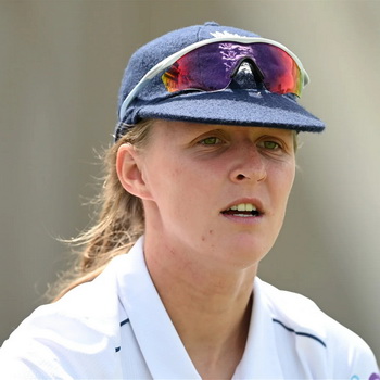 Lauren Filer Biography